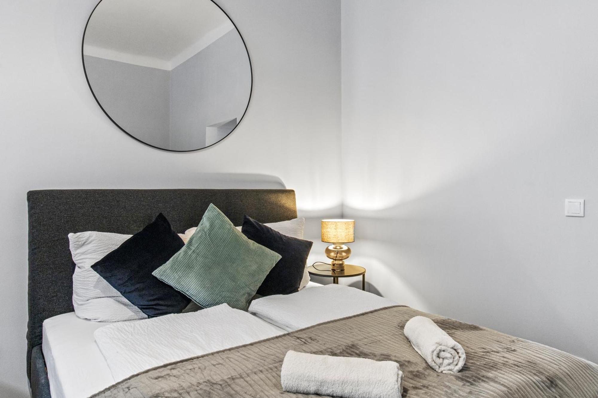 Balcony Apartment, 4 Min To U3 Zipperer Strasse Wenen Buitenkant foto