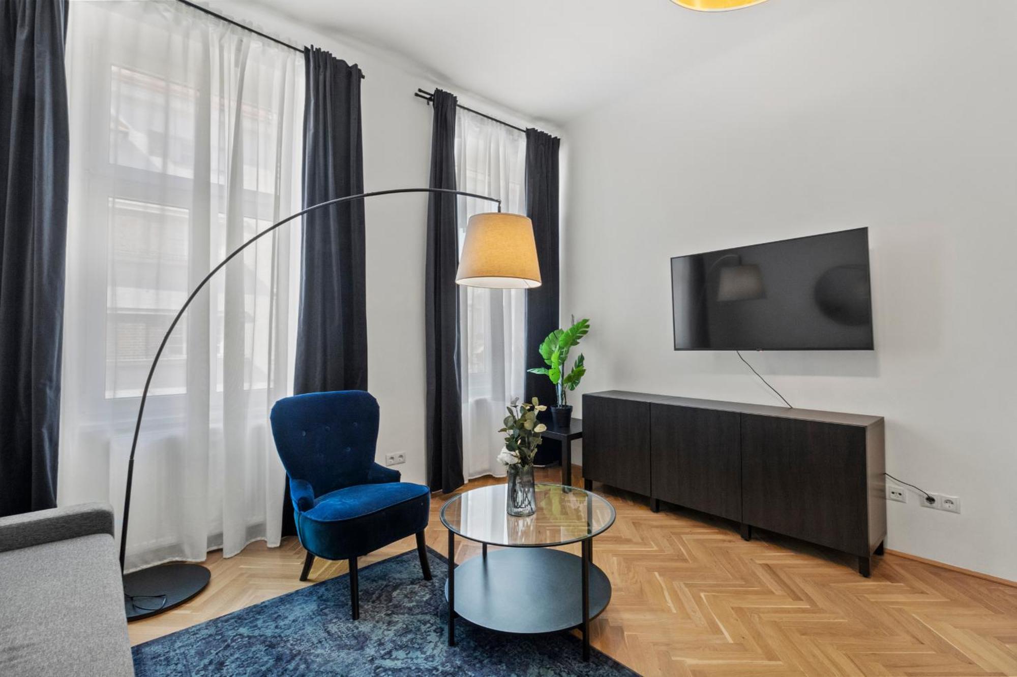 Balcony Apartment, 4 Min To U3 Zipperer Strasse Wenen Buitenkant foto