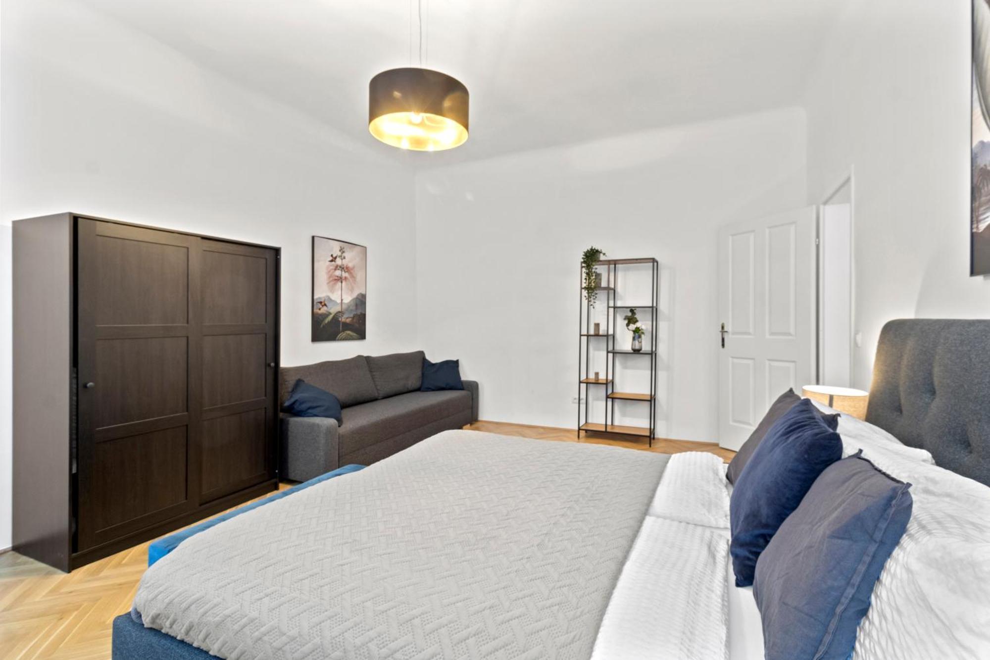 Balcony Apartment, 4 Min To U3 Zipperer Strasse Wenen Buitenkant foto