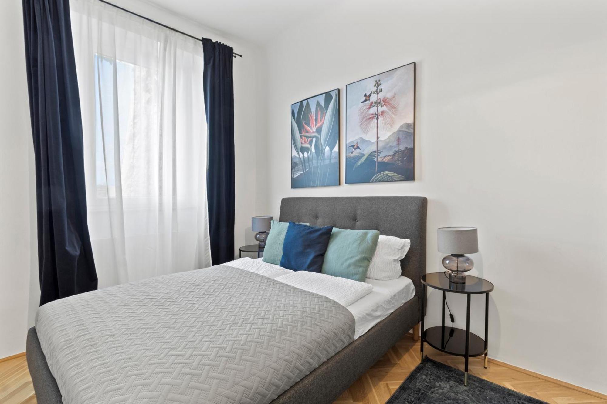 Balcony Apartment, 4 Min To U3 Zipperer Strasse Wenen Buitenkant foto