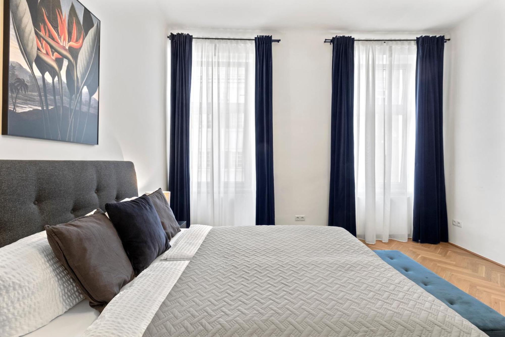 Balcony Apartment, 4 Min To U3 Zipperer Strasse Wenen Buitenkant foto