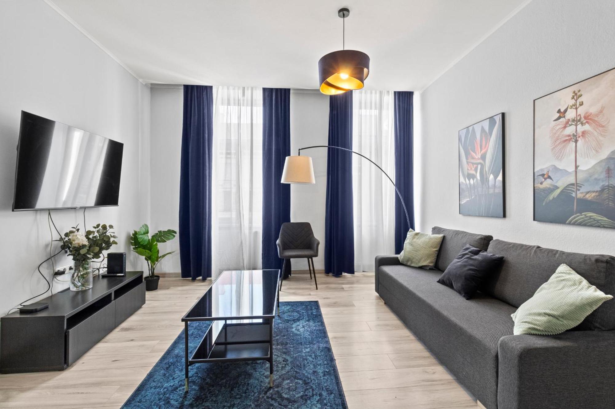 Balcony Apartment, 4 Min To U3 Zipperer Strasse Wenen Buitenkant foto